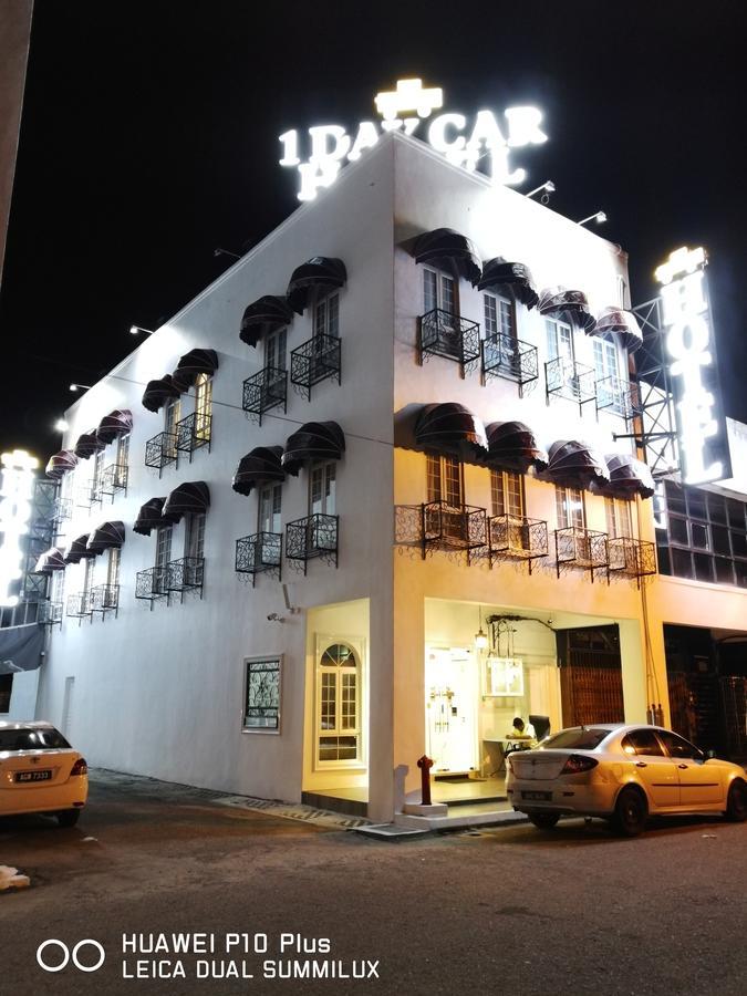 达伊卡尔1号18站酒店 怡保 外观 照片
